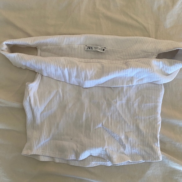 Zara white ribbed off the shoulder crop top. Size S. Great condition. - Picture 1 of 3